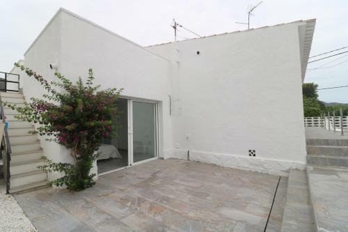 Montsia 23 - Casa Con Piscina Privada En Roses