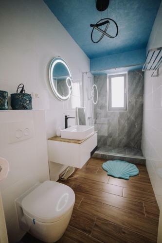 Signature Promenada Hotel Apartments