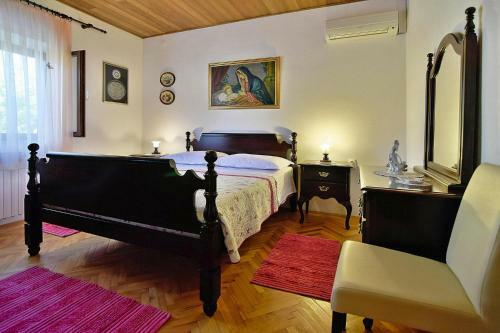 Holiday Home, Selca - Villa Spila, 6 Ppl