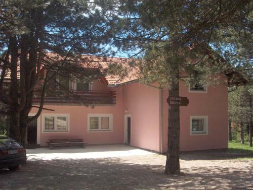 Hostal Apartments Nova Lika