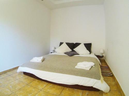 Bohemian Spirit, Vama Veche
