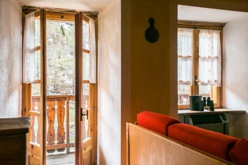 Tipica Casa Di Montagna In Loc. Melignon ? Rhemes