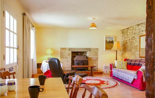 Nice Home In Ploray W/ 2 Bedrooms