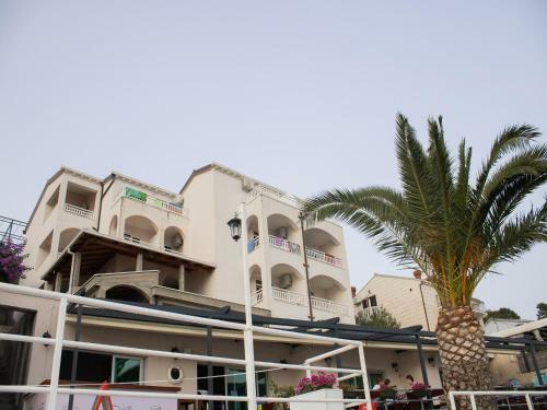 Apartments Josip
