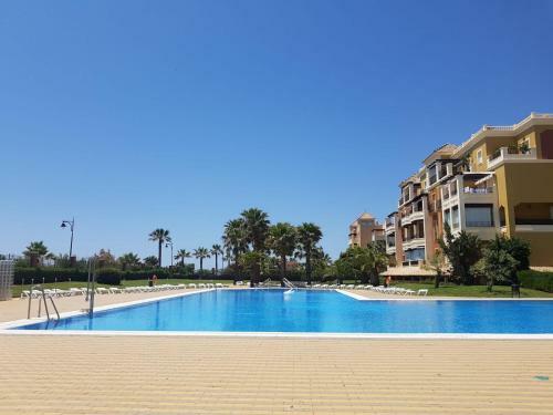 Bonito Apartamento En Primera L�nea de Playa