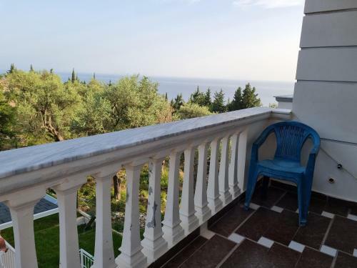 Sea View Apartments Drymades With Balcony