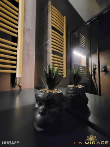 La Mirage Villa