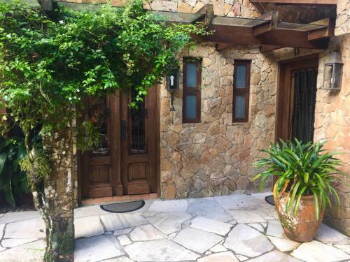 Casa Da Montanha Com Muita Natureza