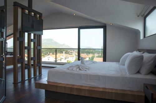 Luxury Life Villas