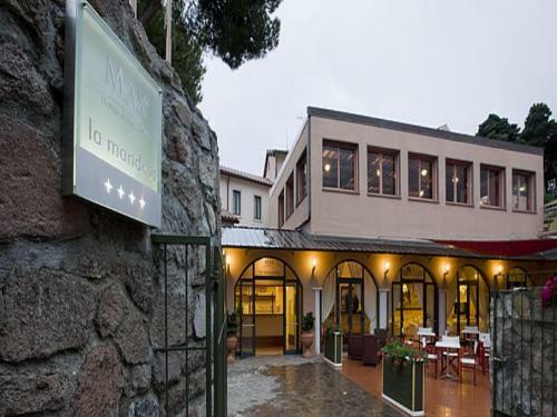 Hotel Resort La Mandola