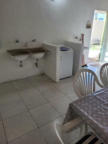 Casa de Praia /5 Su�tes + 1 Depend�ncia/ Guarajuba