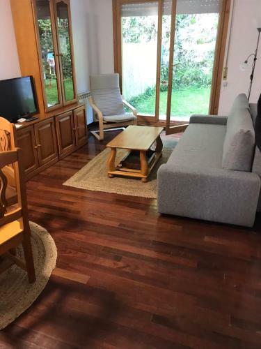 Casa Buganvilla. Apartamento Con Jard�n, A 100 Metros Del Centro.