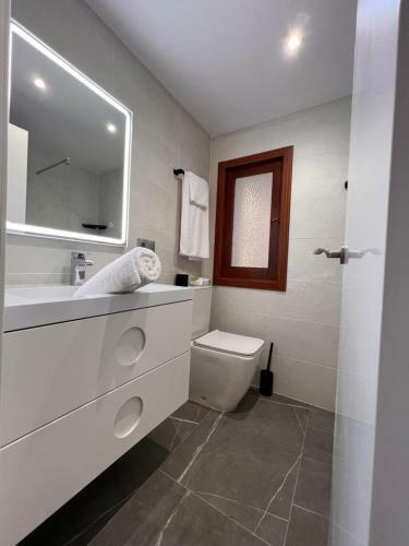 Apartamento Espacioso de Dise�o A 3 Min Renfe.