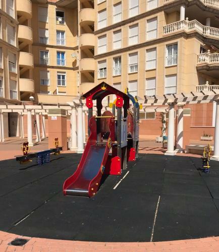 Apartamento Vacacional Con Piscina En Denia