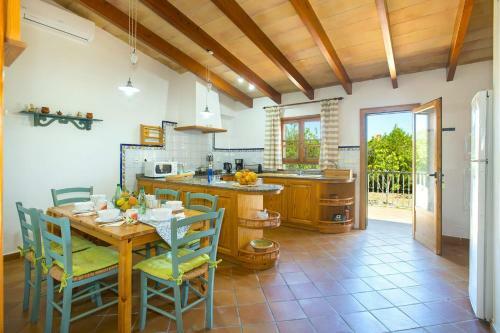 Villa Monserrat By Villa Plus