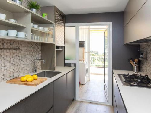 Apartment Miramar