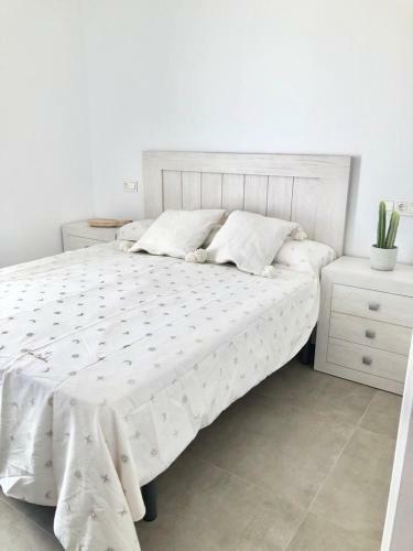 Apartamento En Moj�car En 1� L�nea de Playa