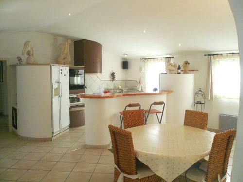 Holiday Home Raissac Raissac D Aude