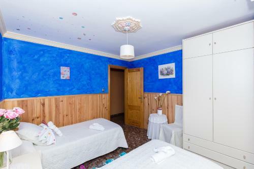 B&B Habitaciones Iraizas Con Piscina