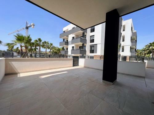 Luxury Ground Floor Apartment La2