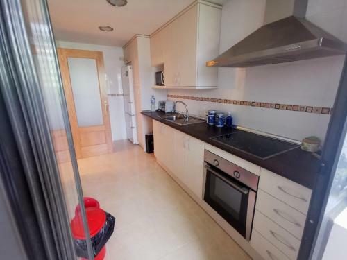 Apartamento de 3 Dormitorios Con Piscina Riaza