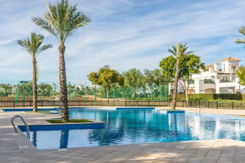 Stunning 2 Bedroom 2 Bathroom Town House - Ce7lt