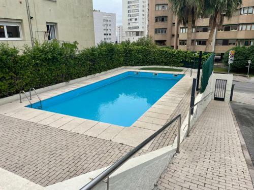 Apartamento Duplex Con Piscina Y Garaje Cerca de La Playa