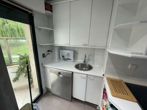 Apartamento Duplex Con Piscina Y Garaje Cerca de La Playa