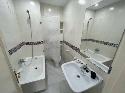 Apartamento Duplex Con Piscina Y Garaje Cerca de La Playa