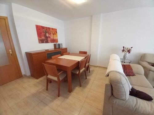 Apartamento Primera Linea de Playa Con Piscina
