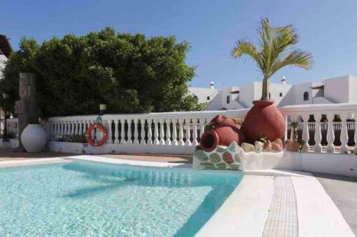 Cosy Apartment With Sea Views