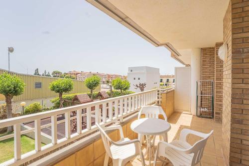 Apartments Del Sol 212