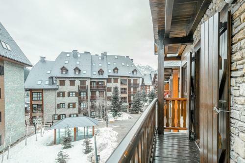 Luderna - Apartamento Val de Ruda B65 Liat