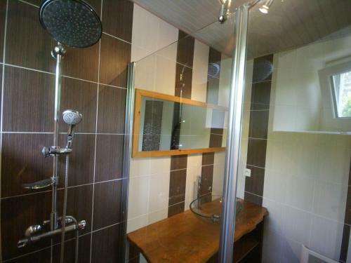 Lodge Holiday Home de Valery Plouhinec
