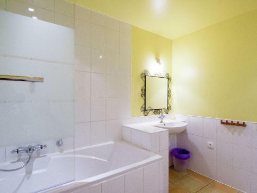 Holiday Home Le Manoir Saint Leonard de Noblat