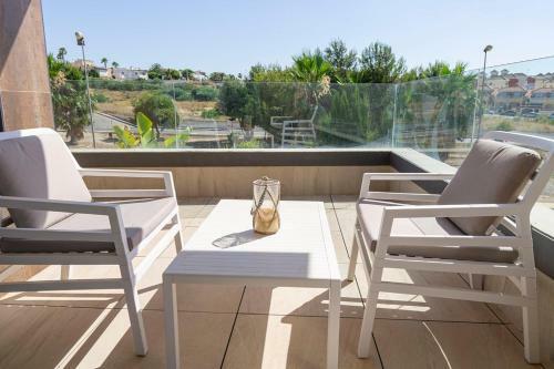 Stunning New Build 3 Bed Villa With Private Pool