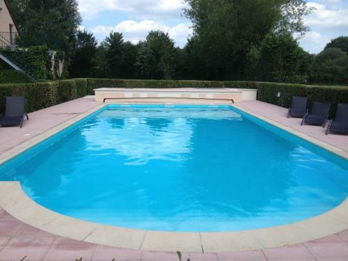 Hostal La Tour Des Plantes