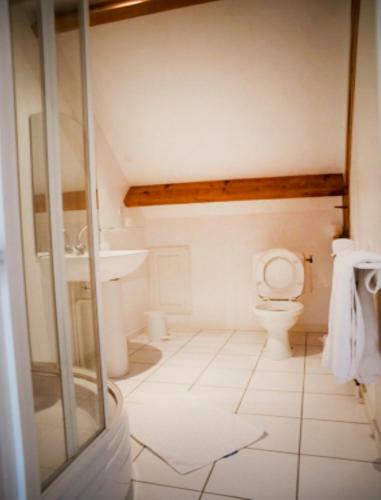 Hostal La Tour Des Plantes