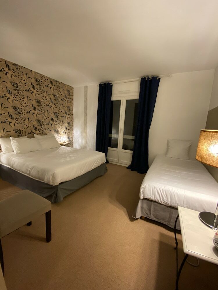 Inter-hotel M�di�val