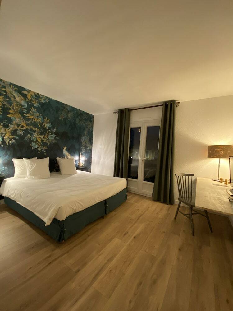 Inter-hotel M�di�val