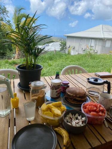 Apartamento Bas de Villa Vue Mer � 15 Minutes de La Plage