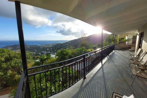 Passion Fruit - Serviced Apartment With Amazing Views