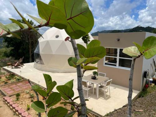 Villa Landome @ La Pe�a 'e Junior, Naranjito, Puerto Rico