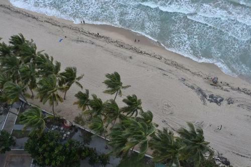 Apartamento Kasa Blue Ocean - 2 Bed 2 Bath For 4 Ocean View Balcony Beachfront Condo Pool