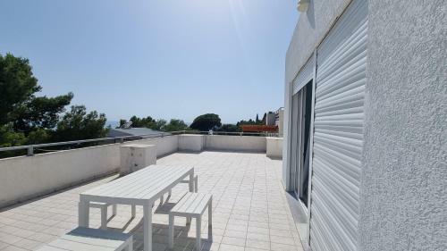 Sea View Apartment With Private Tarrace