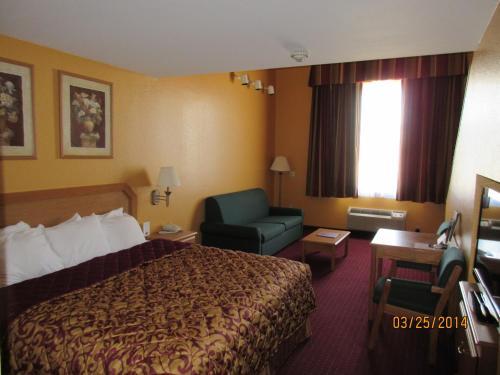 Hotel Parkfield Inn - Warsaw