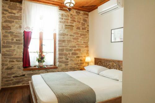 Hostal 4 Rooms Since 1950