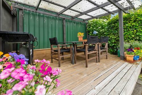 Pomare Cottage - Rotorua Holiday Home