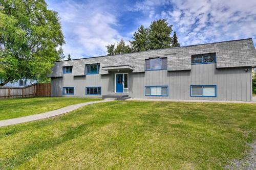 Apartamento Evolve Bright Anchorage Apt About 3 Mi To Airport!