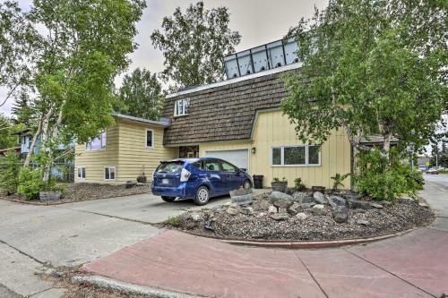 Spacious Fairbanks Home Fireplace, Walk Dtwn